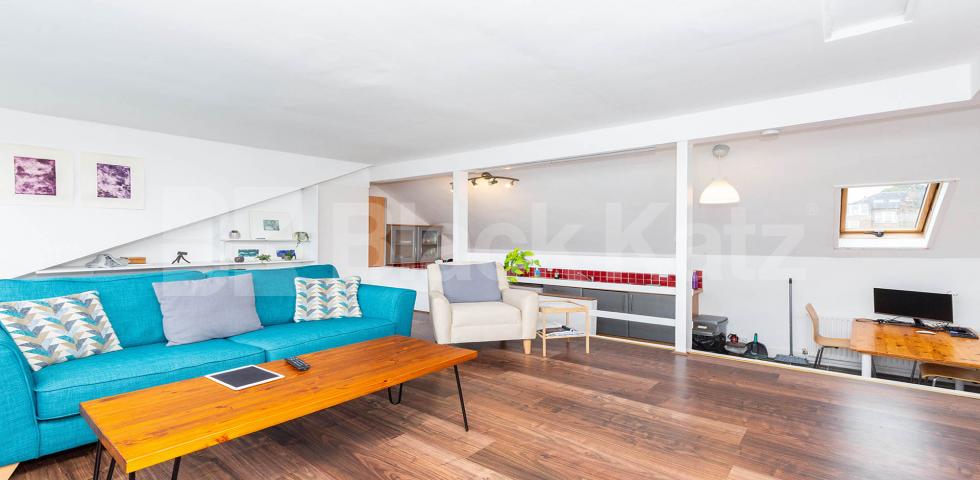 Amazing Views !, 2 Bedroom, 1 bath, 1 reception Flat			 Methuen Park, MUSWELL HILL